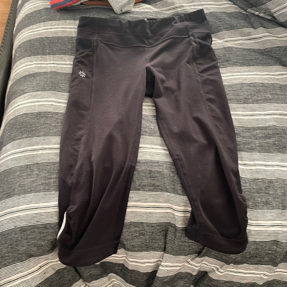 Athleta cropped leggings